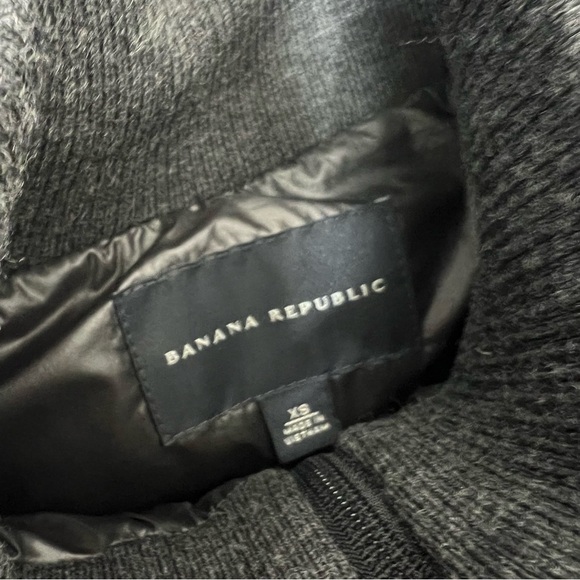 Banana Republic Charcoal Grey Wool Flannel Puffer Vest - Picture 11 of 13